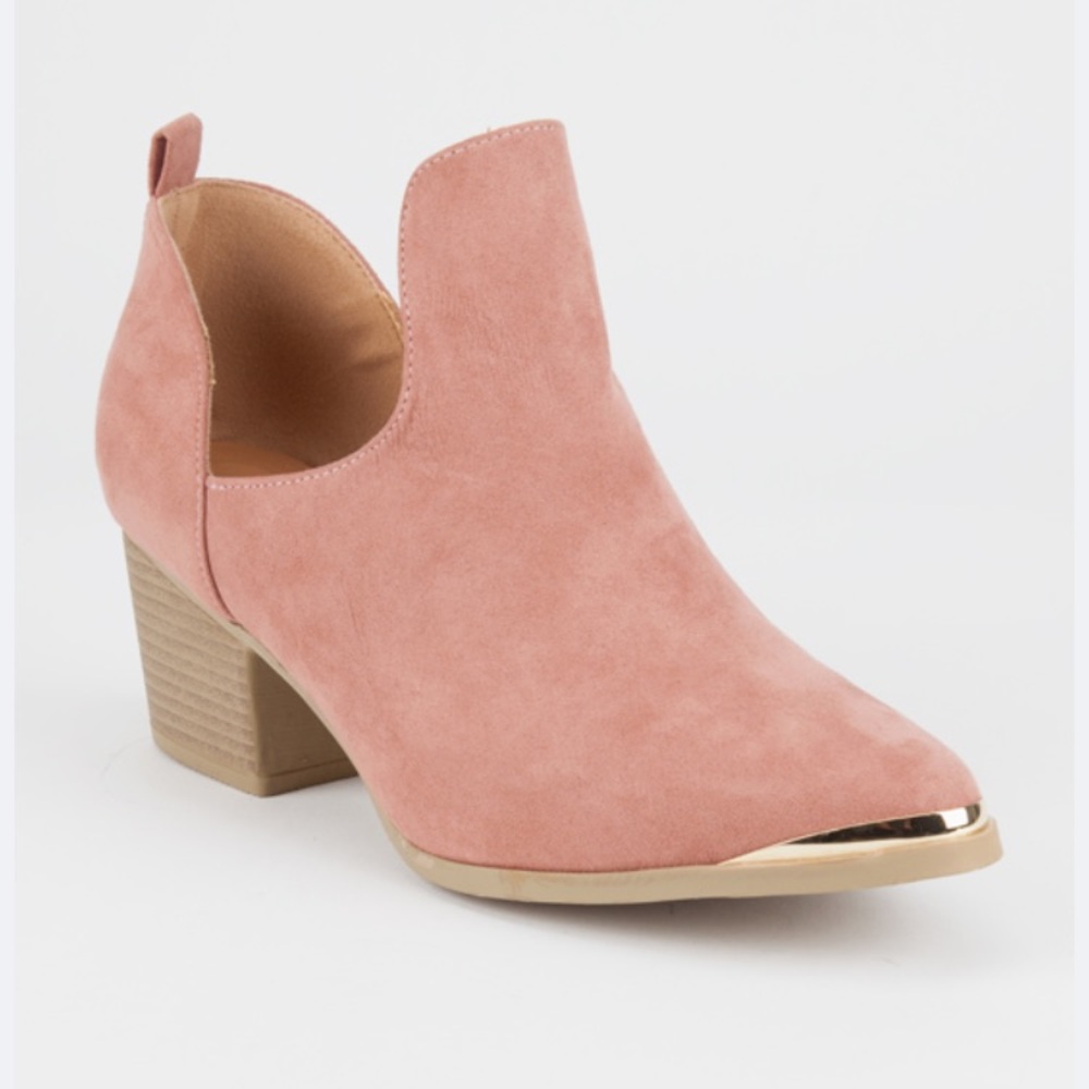 Gold Toe Womens Pink Cutout Boots